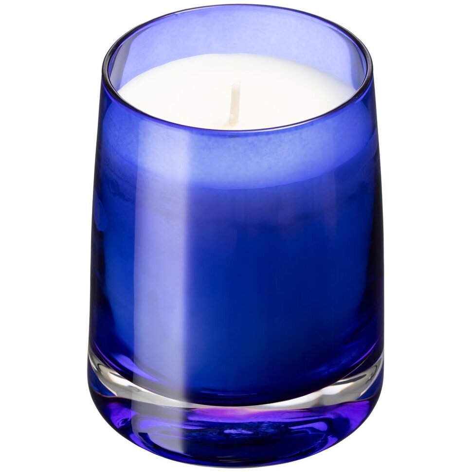 Ароматическая свеча Fragnola, пряная древесина и кардамон, темно-синяя Ароматическая свеча Fragnola, пряная древесина и кардамон, темно-синяя